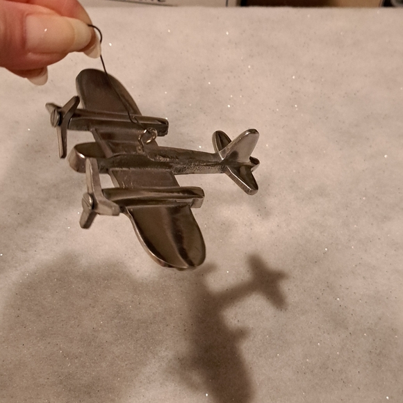 Airplane Ornament - Picture 5 of 7
